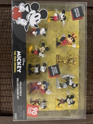 Mickey Mouse The True Original 90th Anniversary Collectible Deluxe 10 Figure Set