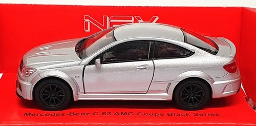 Welly Pull Back & Go 49720CW-AZ-3 - Mercedes Benz C63 AMG Coupe Black Series - Picture 3 of 5