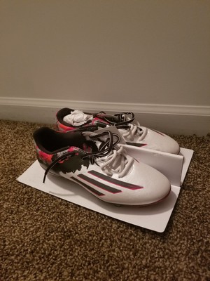 adidas messi 10.2