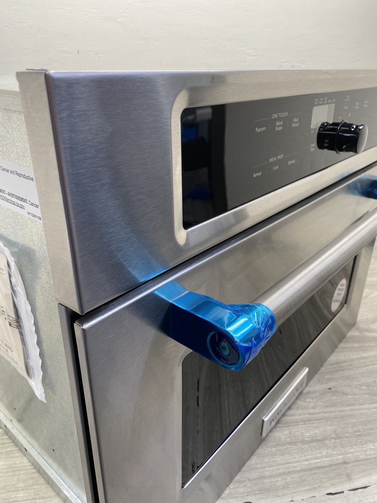 Kitchen Aid 24" BuiltIn Microwave Oven in Stainless Steel 1000W