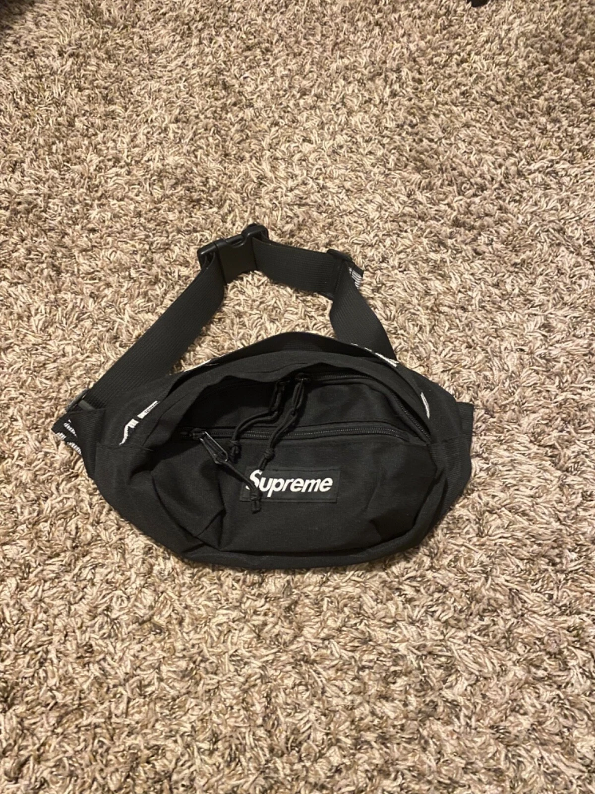 Sac bandoulière taille nylon Supreme SS18 NOIR