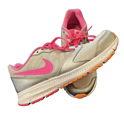 Size 7Y- Nike Downshifter 6 Low Silver, and pink, Pink Stripe