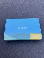 SKYLIGHT FRAME SKYV3-WI FI TOUCH SCREEN 10" DIGITAL PICTURE FRAME-NOB