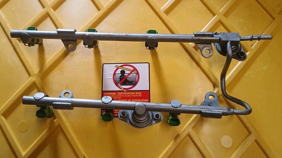 Piezas de inyección de combustible combustible 3,5 L 6 cilindros para Nissan Máxima 2009-2014  Foto 2 de 2