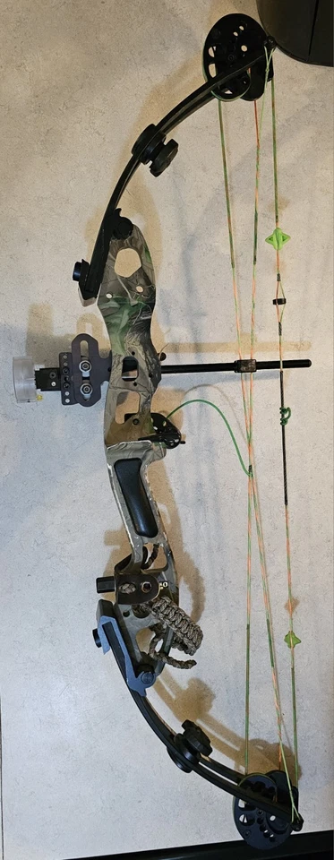 Arco compuesto Alpine Micro para mano derecha con bonitas mejoras 🎯 Tiro con arco 🏹 Foto 2 de 4