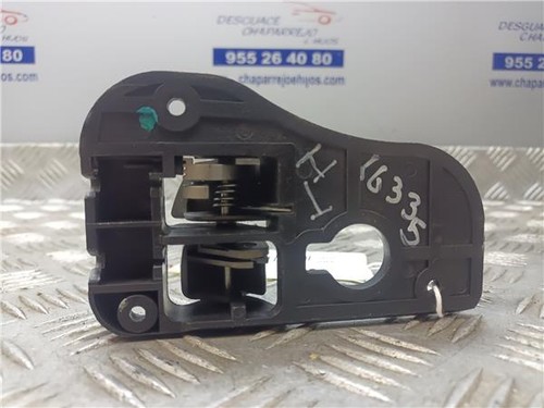 PORTIERGREEP BINNEN LINKS VOOR Kia Carens III (FG) 2009 82613UN000 - Afbeelding 2 van 2