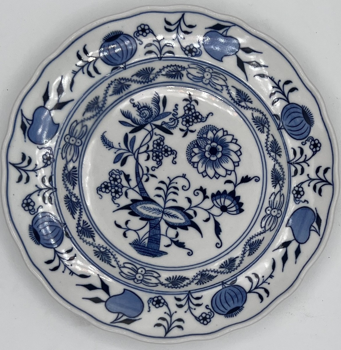 Meissen Tiechert Czechoslovakia Blue Onion Porcelain Salad Plate