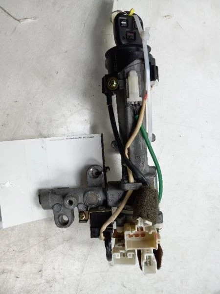 02 LEXUS SC430 IGNITION SWITCH - Image 2 of 4