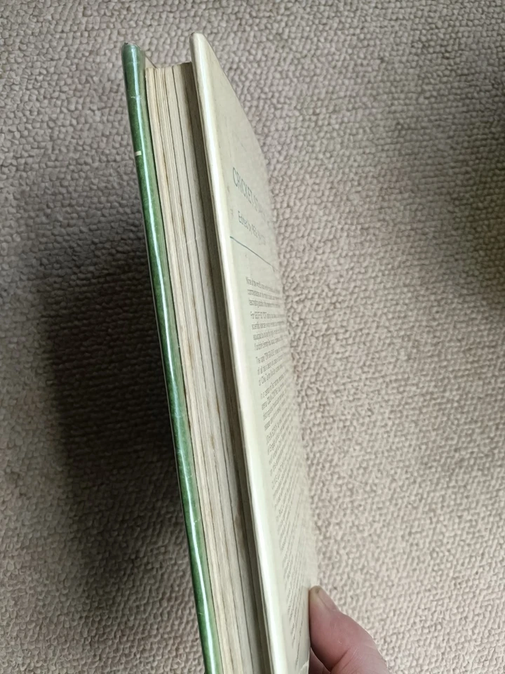 Test Outcast by Marshall, Roy Hardback Book autobiography 1970 cricket - Image 4 of 4