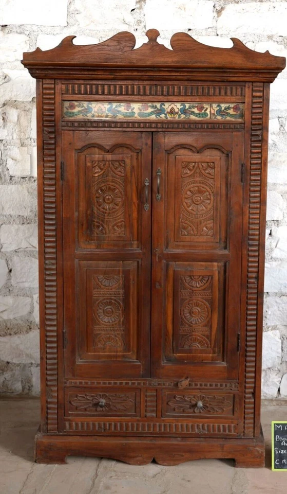 Antiguo Armario Tallado Azulejos Pintados Boho Tallado Vintage Bar Gabinete LIQUIDACIÓN Foto 2 de 4