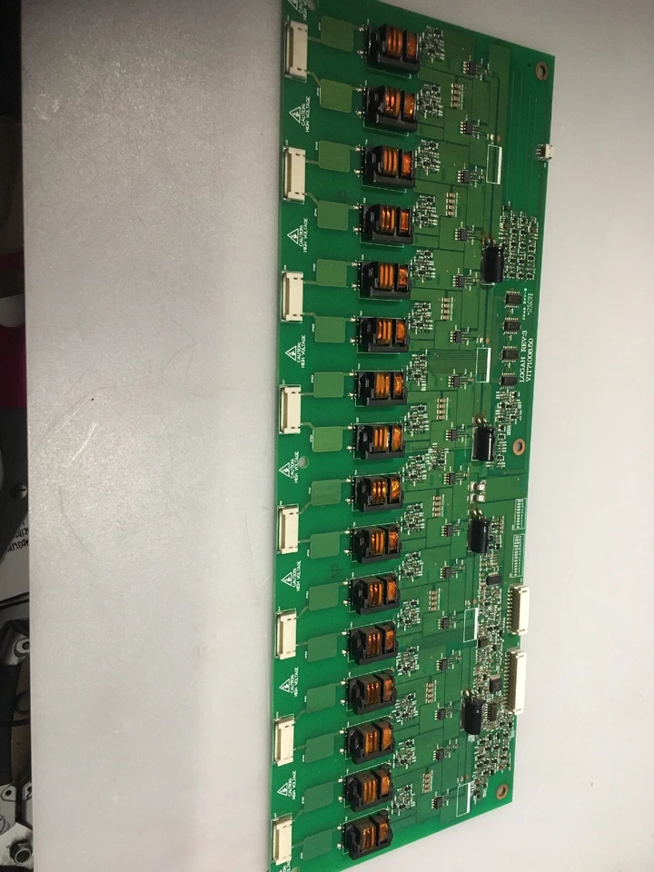 Inversor retroiluminación Astar 32" LTV-3201 VIT71008.50 19.26006.098  Foto 4 de 4