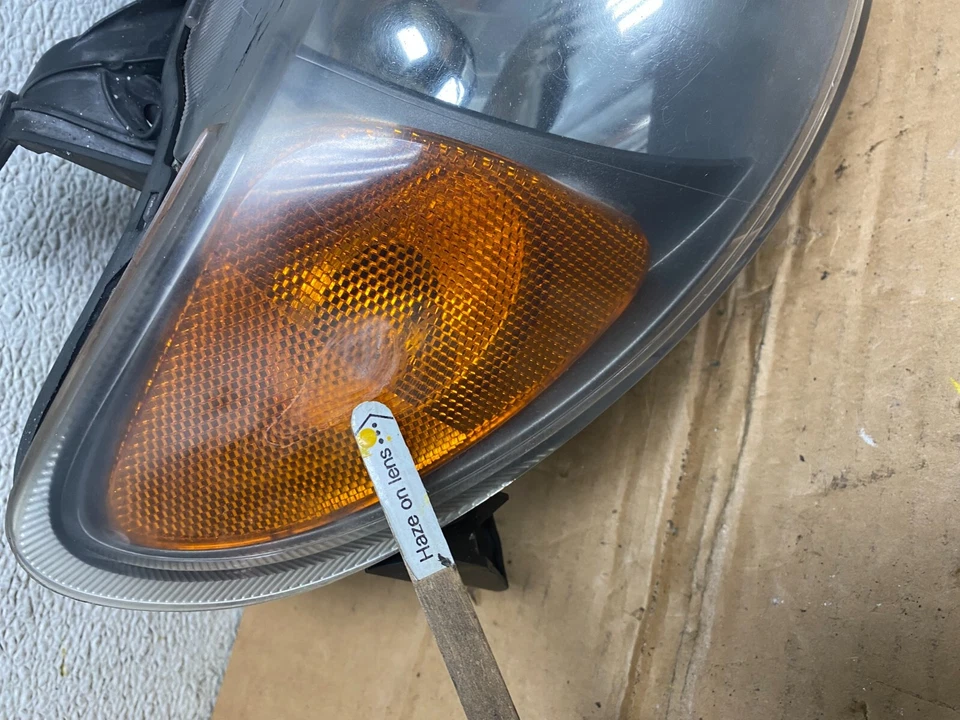 2001 to 2003 Mazda Protege Right Passenger RH Side Black Headlight OEM M6834 DW - Image 4 of 4