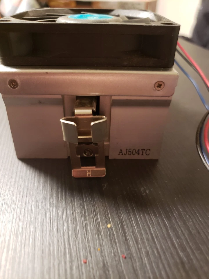 AMD MF064-074 by Ajigo AJ504TC AMD CPU Cooler Heatsink - Image 4 of 4