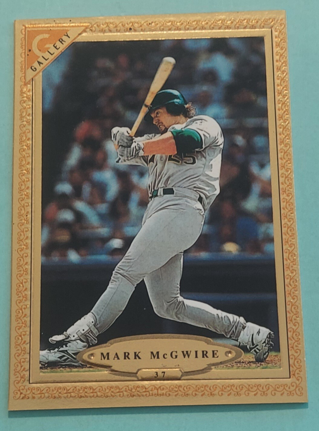 1997 Topps Gallery MARK MCGWIRE #37 Gold Foil Oakland Athletics 