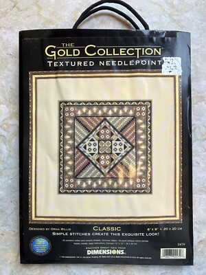Dimensions Gold Collection Needlepoint Kit 20 x 20 cm
