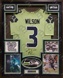 russell wilson autographed jersey