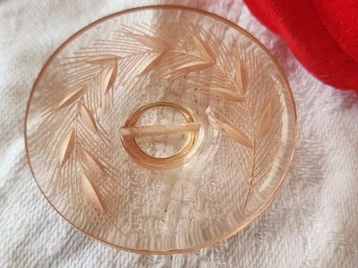 Gros bouton ancien lucite plexis épis de blé à pied  4 cm rose ref 3941 - Photo 1/4