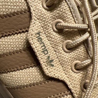 adidas seeley beige