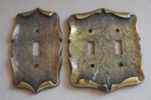 Vtg Amerock Carriage House Brass Tone 2 Light Switch Cover Plate & Switch Plate