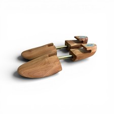 Vintage Bally of Switzerland Cedar Wood Shoe Tree Shape Keeper Size L