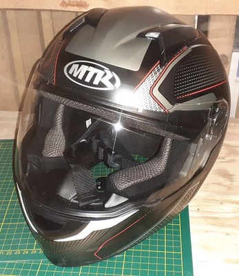 Motorradausrüstung: Motorradhelm,Motorradjacke Dainese, Nierengurt Vanucci,Hose.