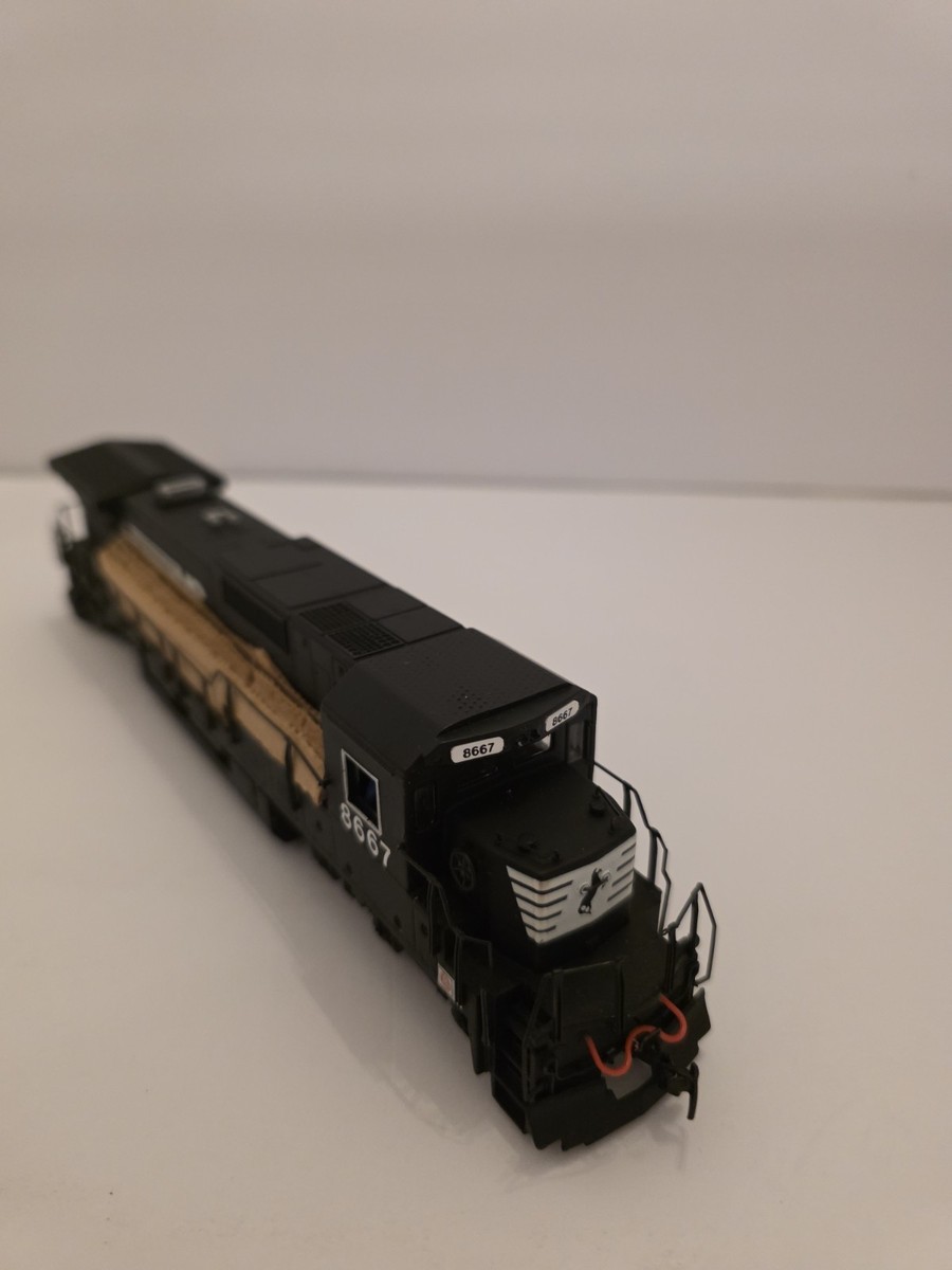 Locomotive Diesel Bachmann Spectrum Dash 8 40C – Norfolk Southern – Échelle HO – Occasion Comme Neuve