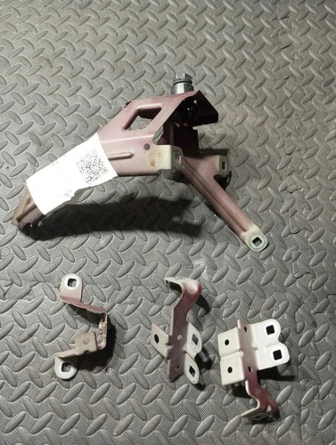 BMW 5 Gran Turismo F07 Kotflügelhalter vorne links 7193421 41357193421 30255064