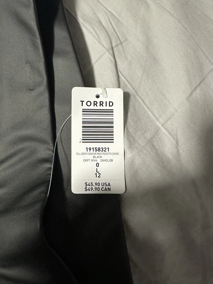 Leggings de longitud completa de tiro alto de cuero sintético tórrido vegano negro 0X Foto 3 de 4