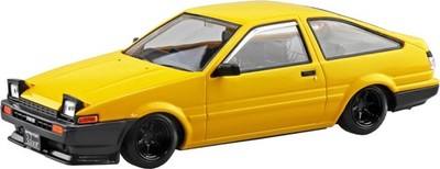 Aoshima Bunka Kyozai 1/32 Toyota Sprinter Trueno Custom Yellow Pre-Colored