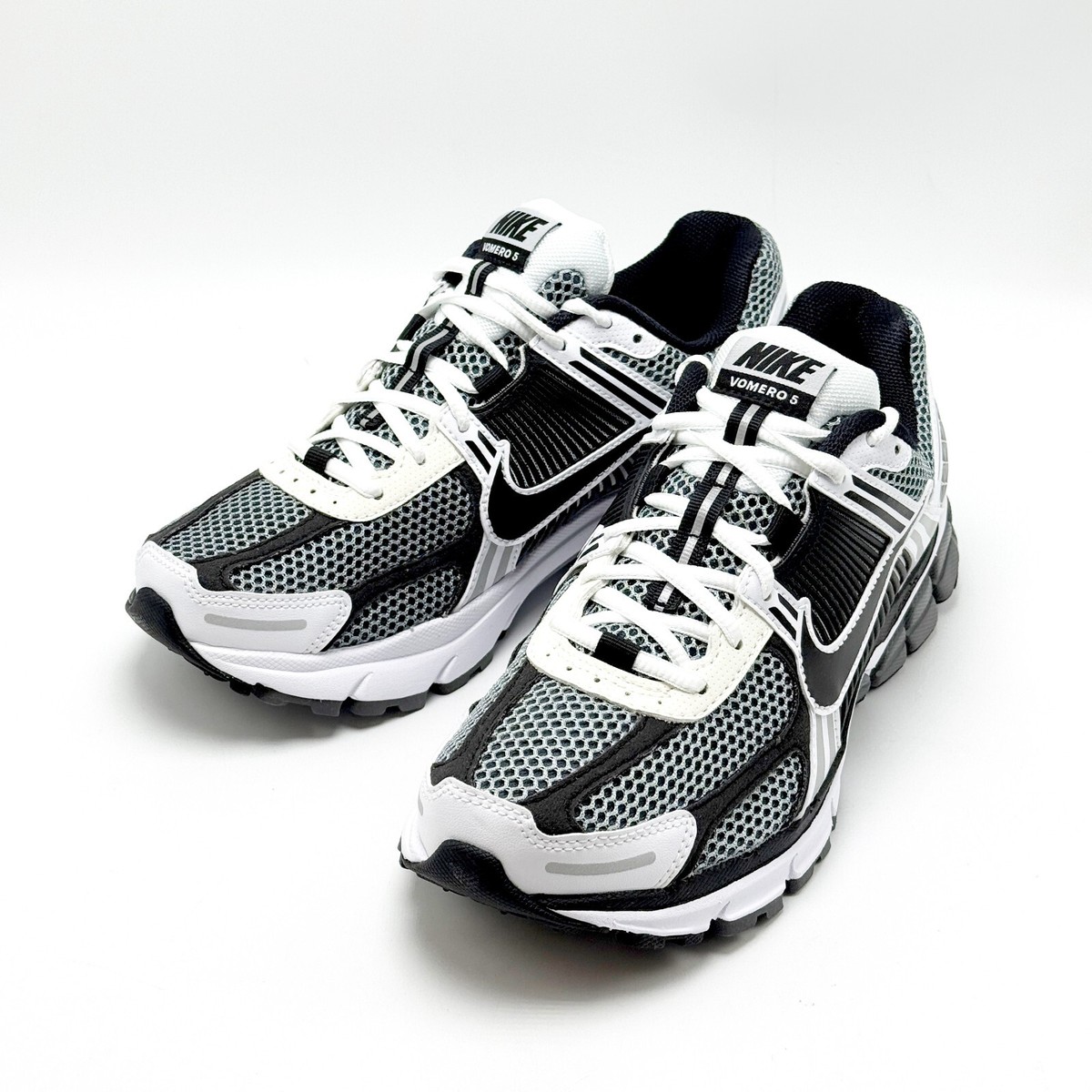NEW* Men NIKE ZOOM VOMERO 5 SE SP DARK GREY/BLACK (CI1694 001), Sz