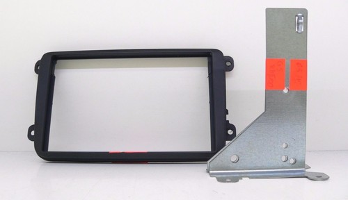 VW VOLKSWAGEN GOLF V TOURAN CENTRAL CONSOLE TRIM RADIO DISPLAY FRAME 6Q0051228