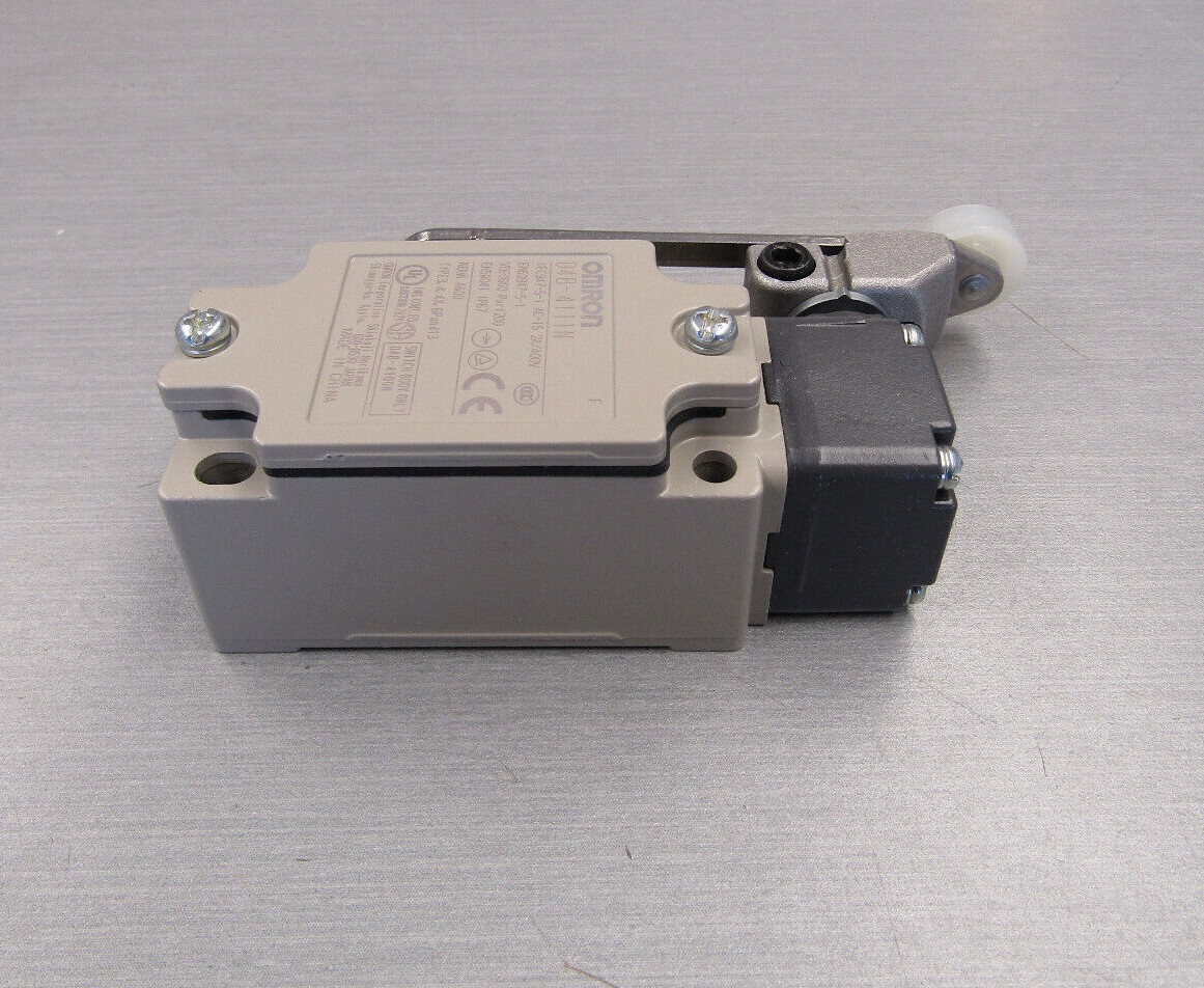 Omron D4B-4111N Rotary Roller Lever Limit Switch | eBay