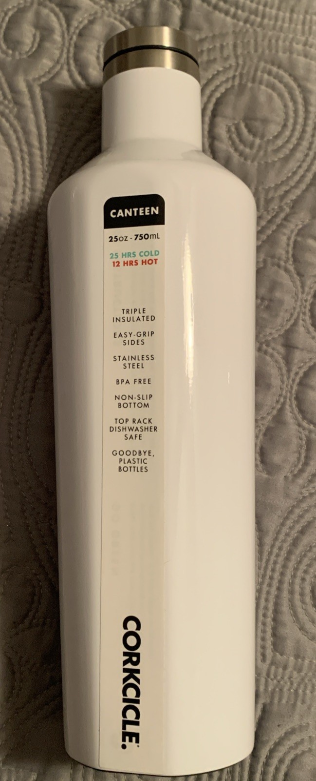 Corkcicle CUS2025GW 25 oz Stainless Steel White Water Vacuum Bottle Canteen NEW