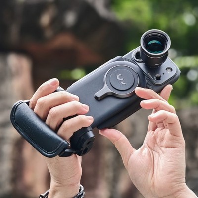 ShiftCam ProGrip + 60mm Telephoto Lense + 1.33x Anamorphic Pro Lense + Neckstrap