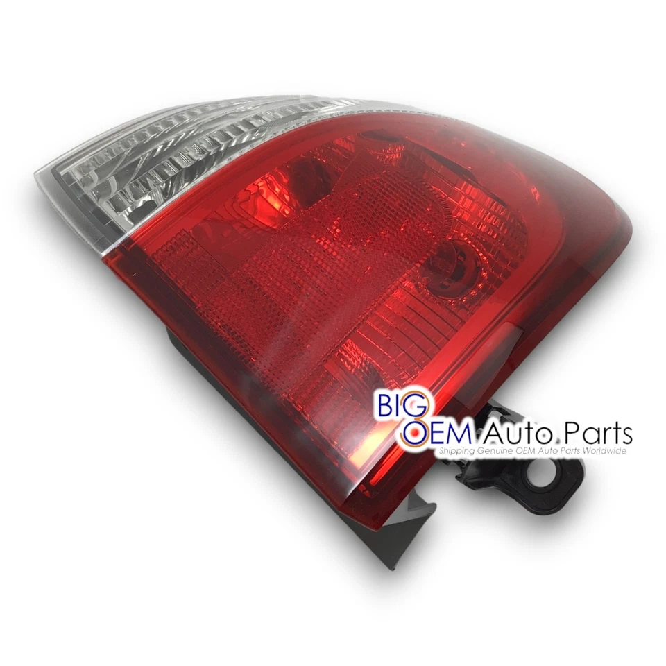 2011 2012 2013 Dodge Durango RH Passenger Side Tail Lamp Light 55079136AG - Image 4 of 4