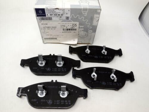 Genuine Mercedes-Benz E550 2012-2014 Brake Pads Front OE 