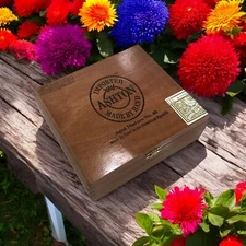 Ashton Classic Maduro No40 Empty Wooden Cigar Box 7.75x6.75x2.5