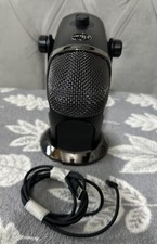 Logitech Blue Yeti Usb Pro Microphone A00104 With Attached Stand/mint