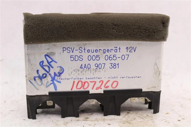 Used Seat Memory Control Module fits: 2002 Audi S8 Memory seat under driver seat - Imagem 2 de 4