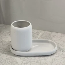 Blomus SONO White Ceramic Bathroom Set – Tumbler & Tray – Modern Minimalist