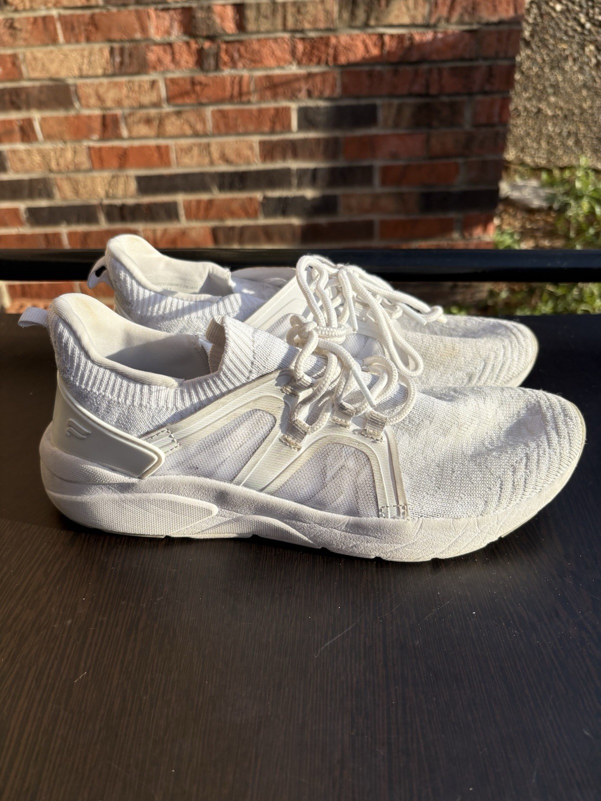 Fabletics Womens 8 Caheunga Performance Sneaker R… - image 6