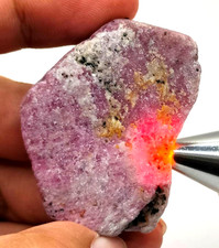 300CT. Rough Red Ruby Mozambique Top Colors Natural Unheated 100 