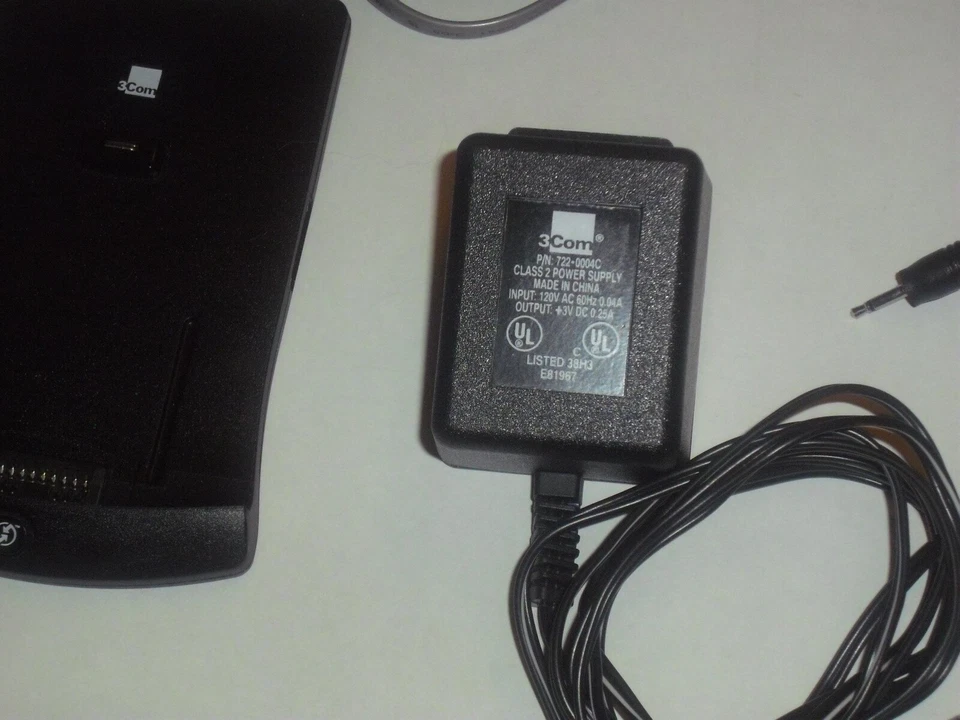 3Com Palm V Modem 1040IU with Power Supply - Image 4 of 4