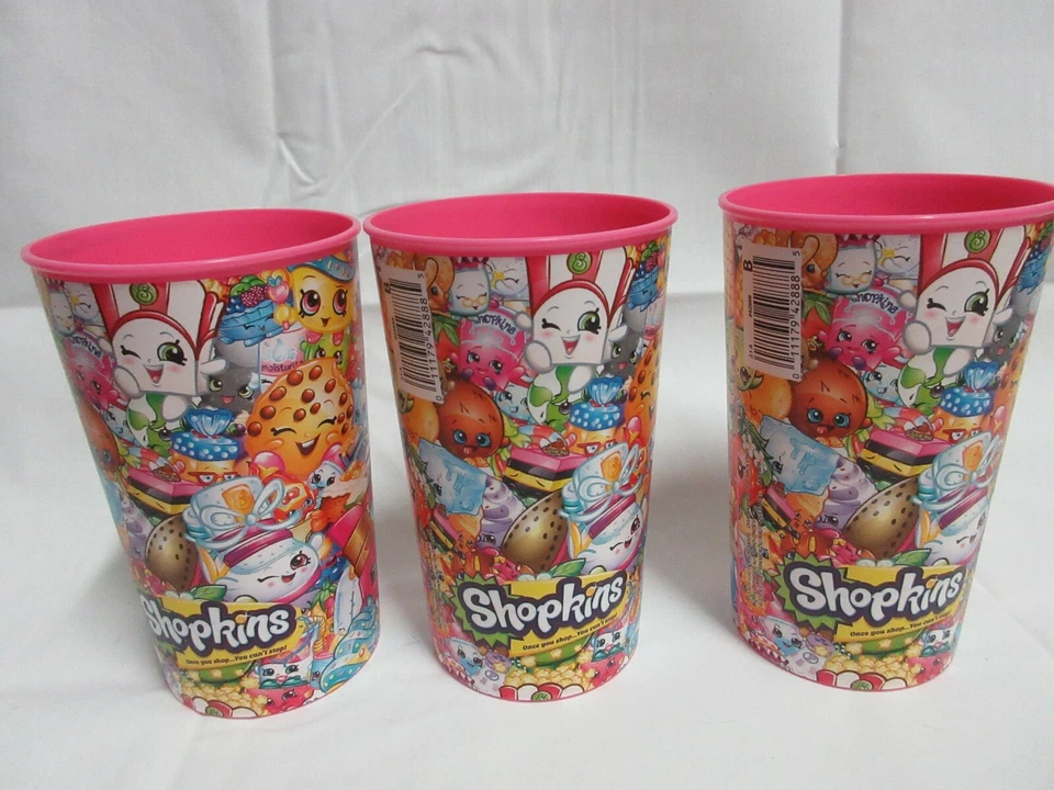 JUEGO NUEVO/3 Colección Shopkins 16 Oz. Taza de plástico + PAQUETE DE 8 TAZAS DE PAPEL PARA FIESTA NUEVAS Foto 2 de 4