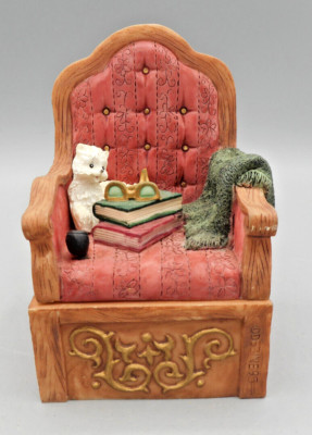 Vintage Dezine Trinket Box Hand Painted Cozy Cat on Armchair With Books 1995