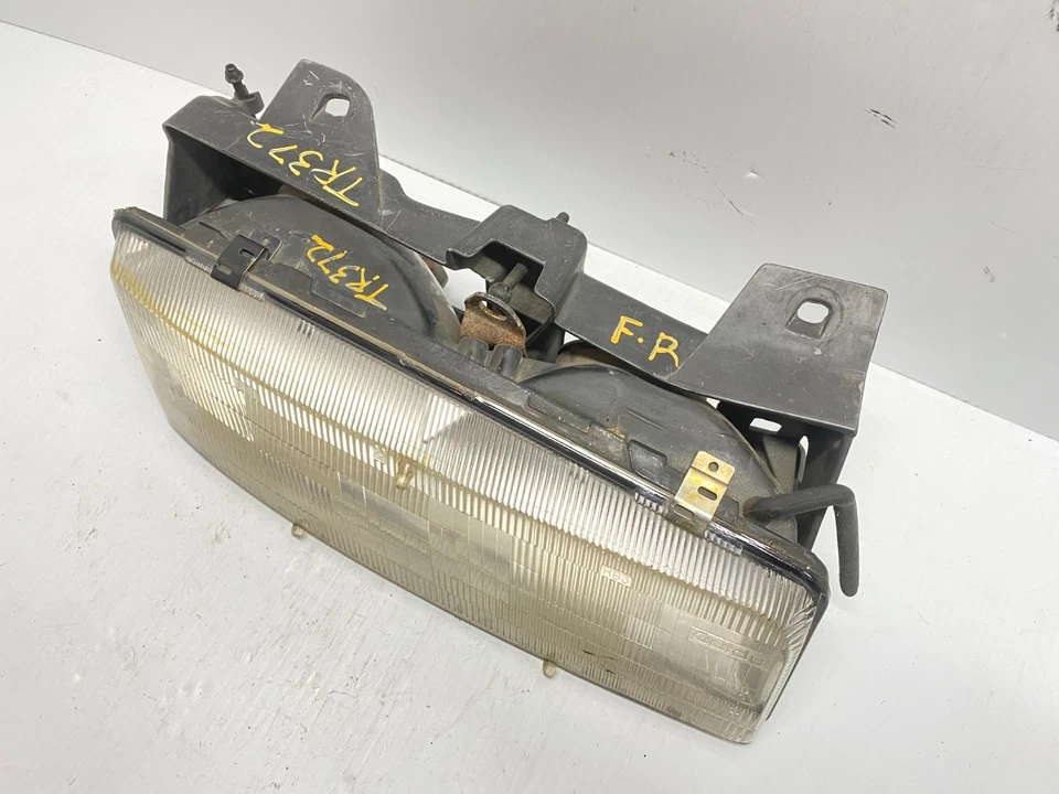 FARO LATERAL DERECHO MENSAJERO FURGONETA CHEVROLET LUMINA 1990-1993 OEM, 114-00159R Foto 3 de 4