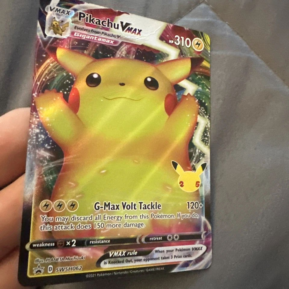 Pikachu VMAX SWSH062 SWSH: Sword & Shield Promo Cards Holo - Image 2 of 4