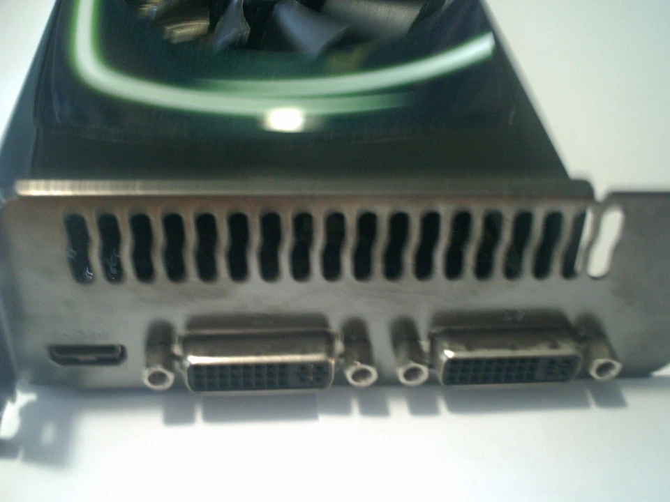 EVGA Nvidia Geforce GTX 550 Ti 1GB GDDR5 192 Bit - Image 3 of 4