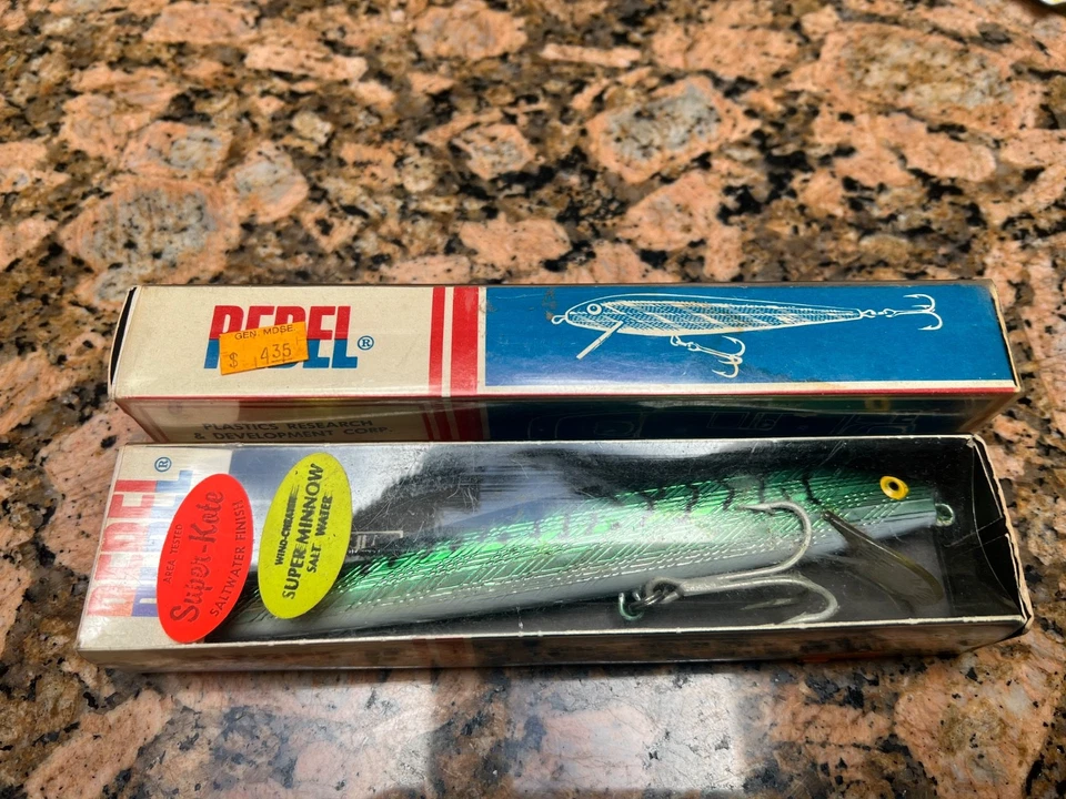 Scarce Lot of 2 NIB VTG 1984 7” REBEL Sinking Minnow Lures-Mackerel Pattern WOW! - Image 3 of 3