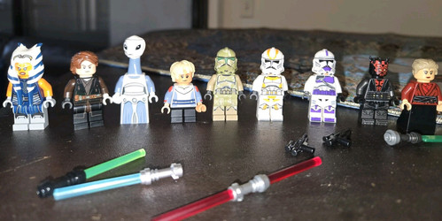 Lego Star Wars Minifigures Lots and Accessories 9
